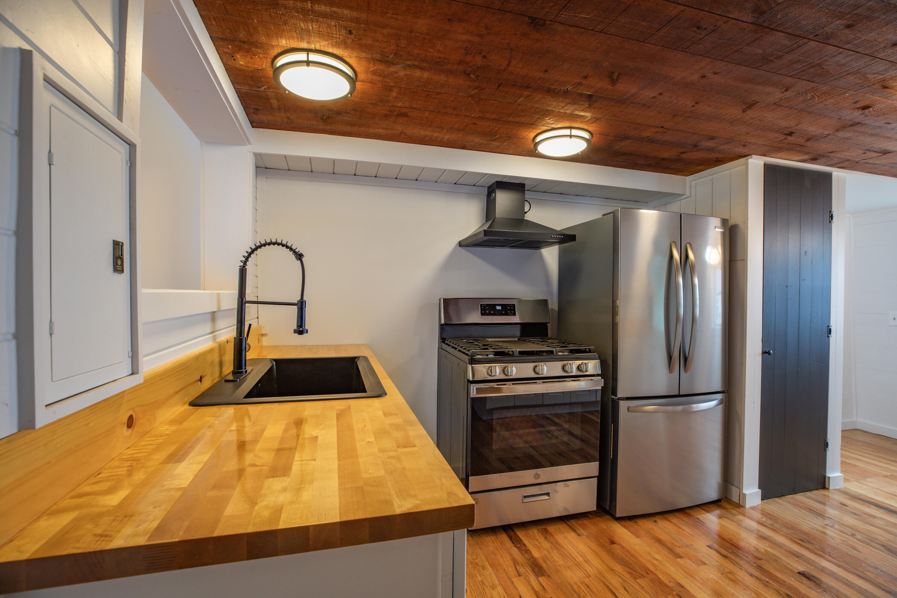 108 Sandy Beach Road Glenburn, ME 04401 - Photo 12 of 49