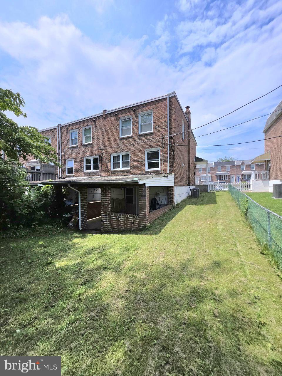 11719 Denman Road Philadelphia, PA 19154 - Photo 2 of 14 Gallery Image 2