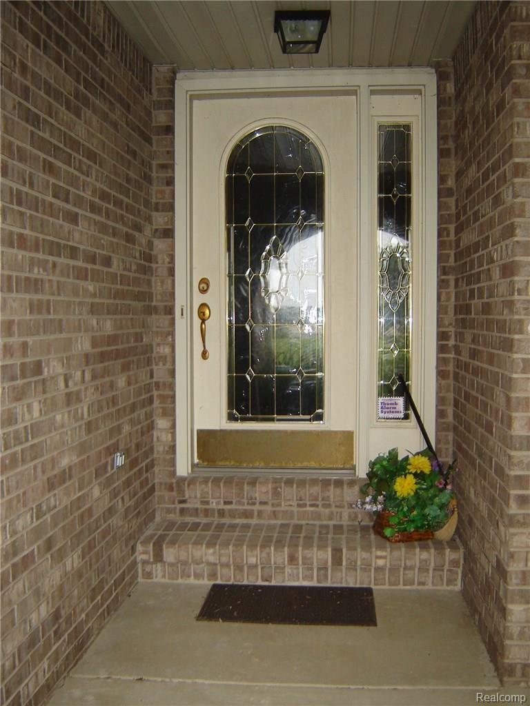 5290 Newark Road Attica, MI 48412 - Photo 6 of 60 DSC02778.JPG