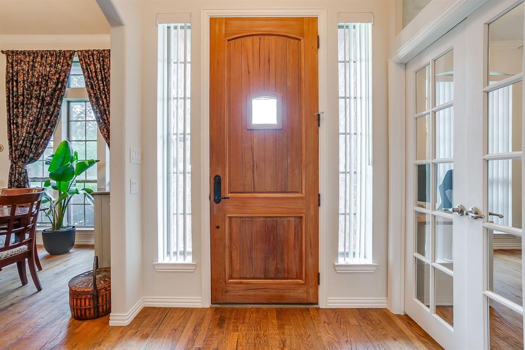 505 Morrow Road Springtown, TX 76082 - Photo 2 of 40 Gallery Image 2