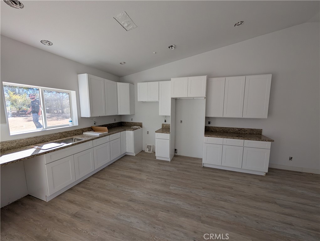 43145 Bob Cat Road Banning, CA 92220 - Photo 12 of 49