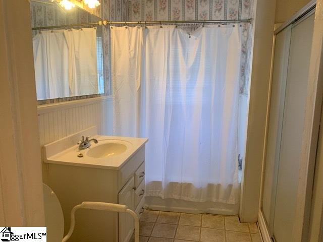 313 Motor Boat Club Road Greenville, SC 29611 - Photo 11 of 36 Gallery Image 11