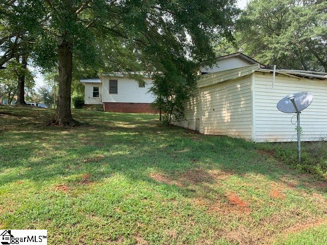 313 Motor Boat Club Road Greenville, SC 29611 - Photo 24 of 36 Gallery Image 24