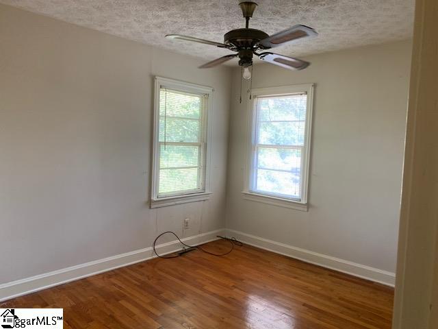 313 Motor Boat Club Road Greenville, SC 29611 - Photo 8 of 36 Gallery Image 8