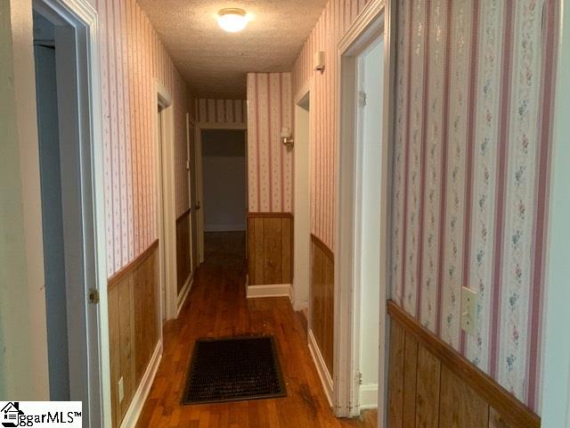 313 Motor Boat Club Road Greenville, SC 29611 - Photo 10 of 36 Gallery Image 10
