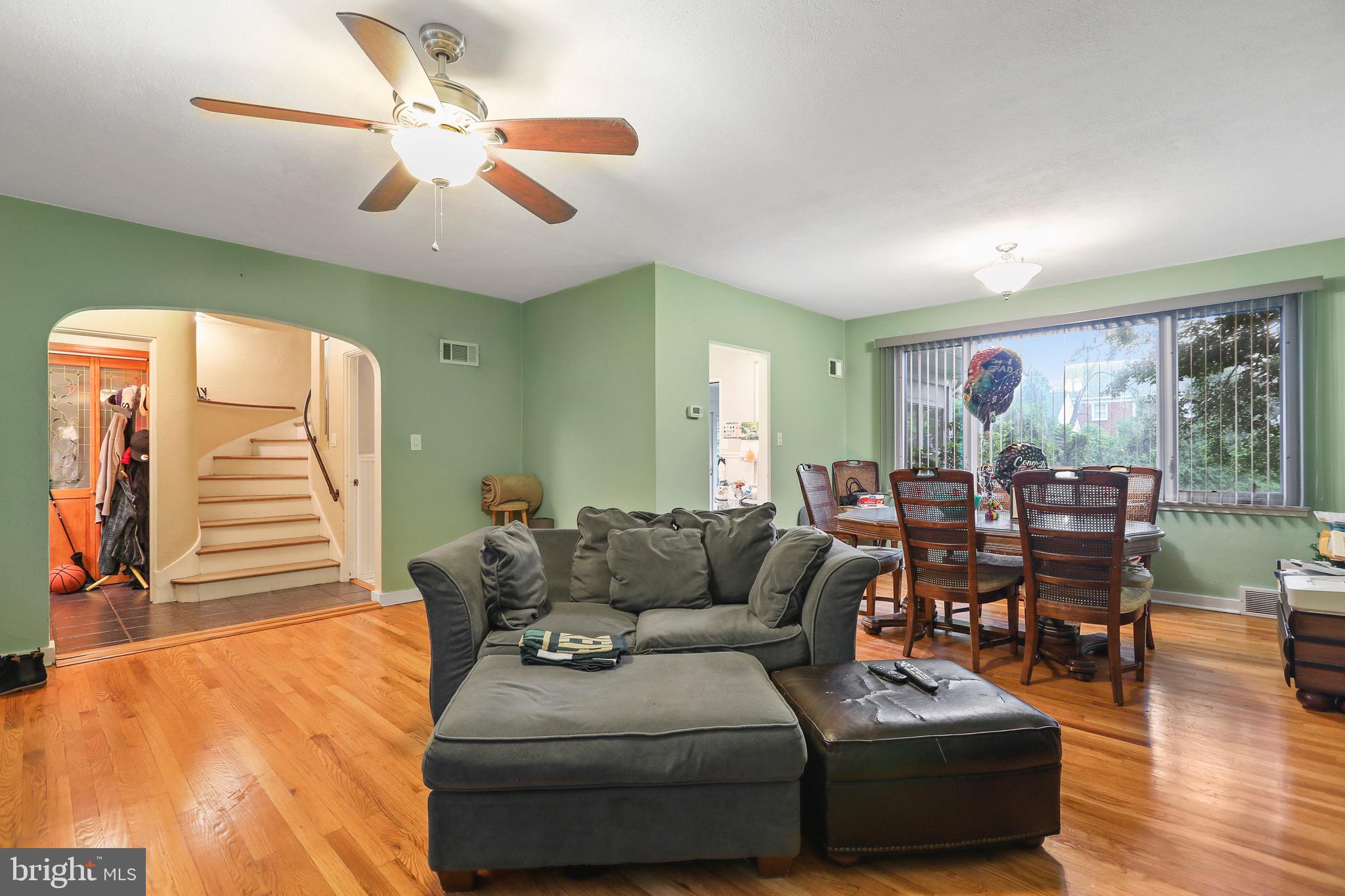 154 Sheridan Road Hamilton, NJ 08619 - Photo 5 of 20