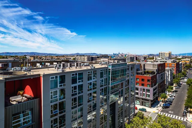 $685,000 | 311 Oak Street, Unit PH4, Oakland, CA 94607