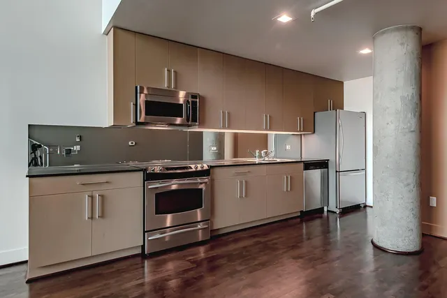 $685,000 | 311 Oak Street, Unit PH4, Oakland, CA 94607