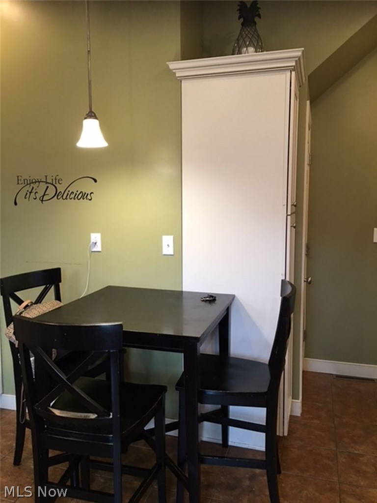 65 15th Street Wellsburg, WV 26070 - Photo 5 of 35