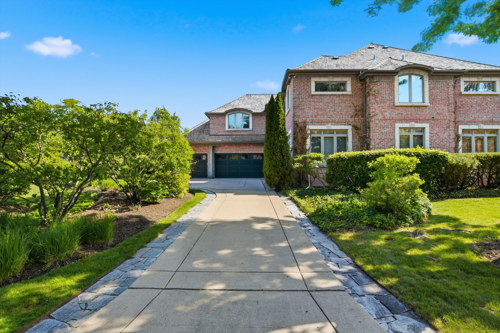 809 Edgemont Lane Park Ridge, IL 60068 - Photo 3 of 59