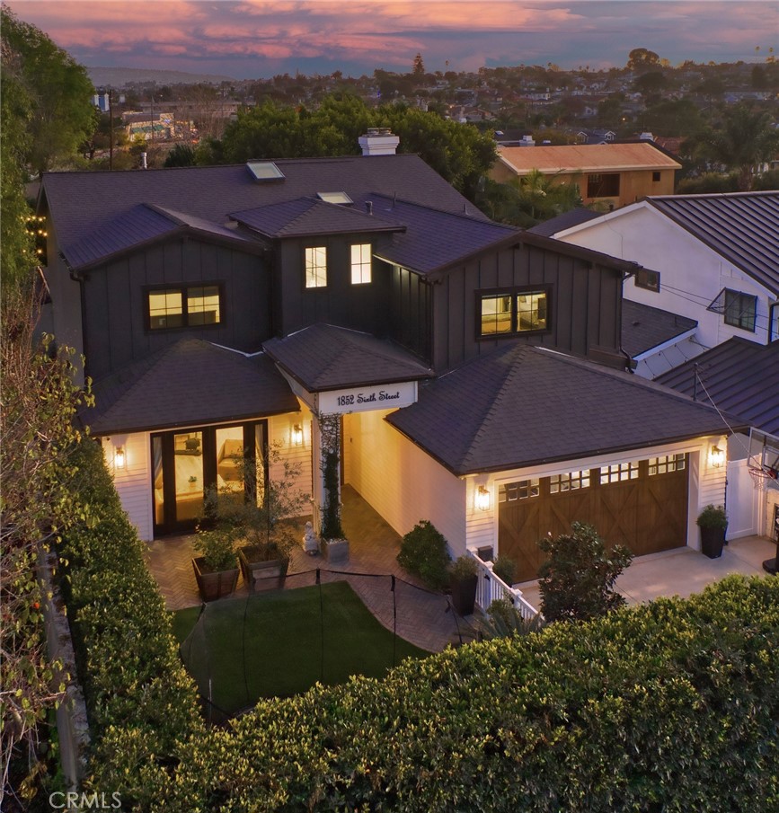 1852 6th Street Manhattan Beach, CA 90266 - Photo 2 of 60