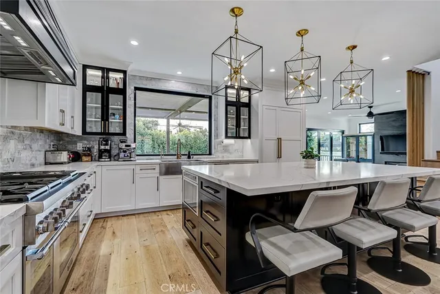 $4,599,000 | 1852 6th Street, Manhattan Beach, CA 90266