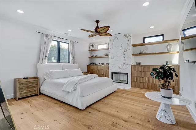 $4,599,000 | 1852 6th Street, Manhattan Beach, CA 90266