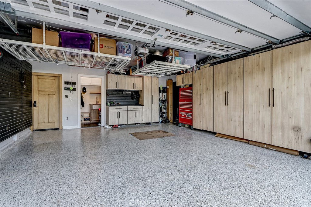 1852 6th Street Manhattan Beach, CA 90266 - Photo 58 of 60 a view of a big room with closet