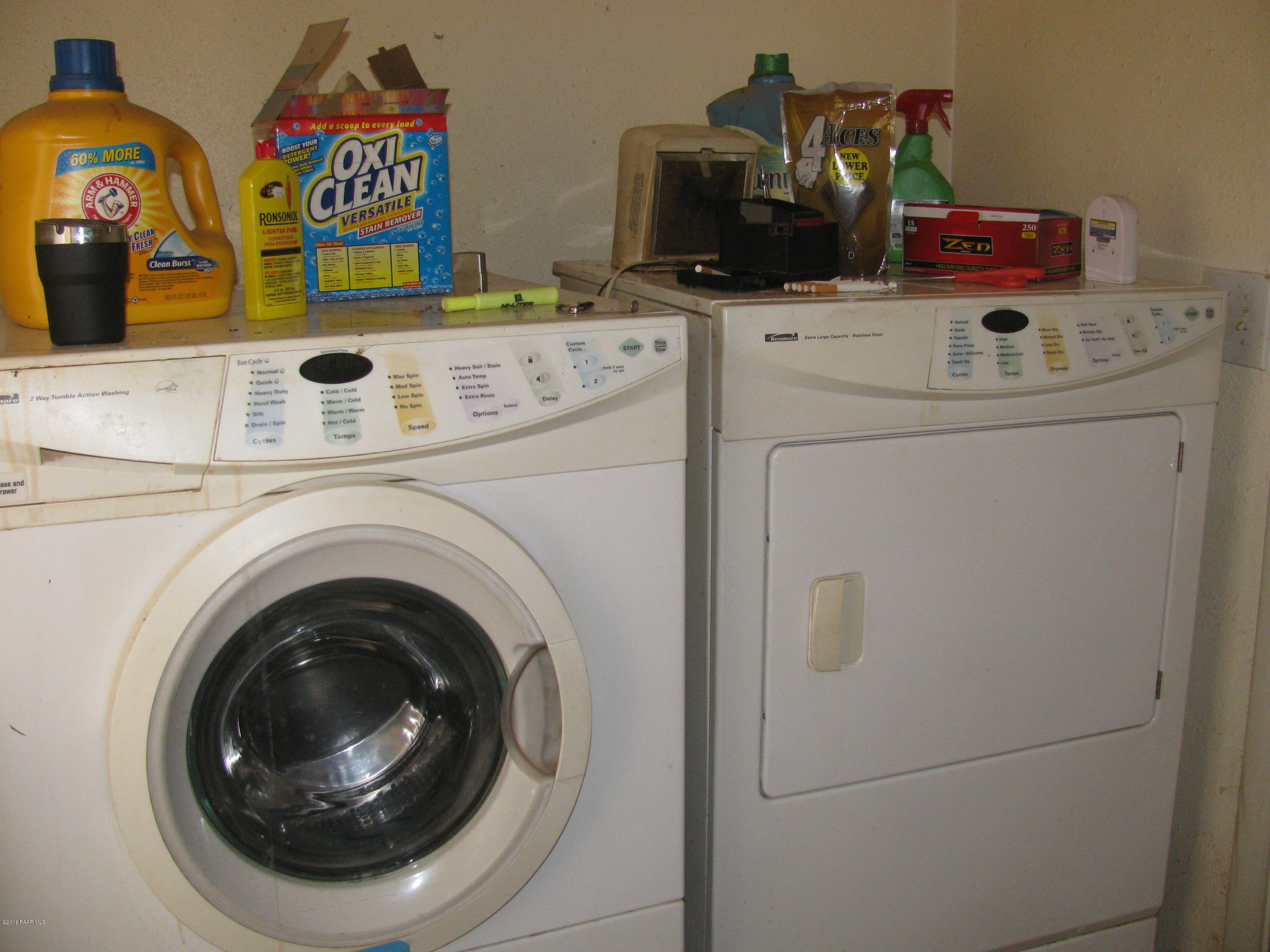 281 Bullock Road Ash Fork, AZ 86320 - Photo 15 of 34 Laundry Room