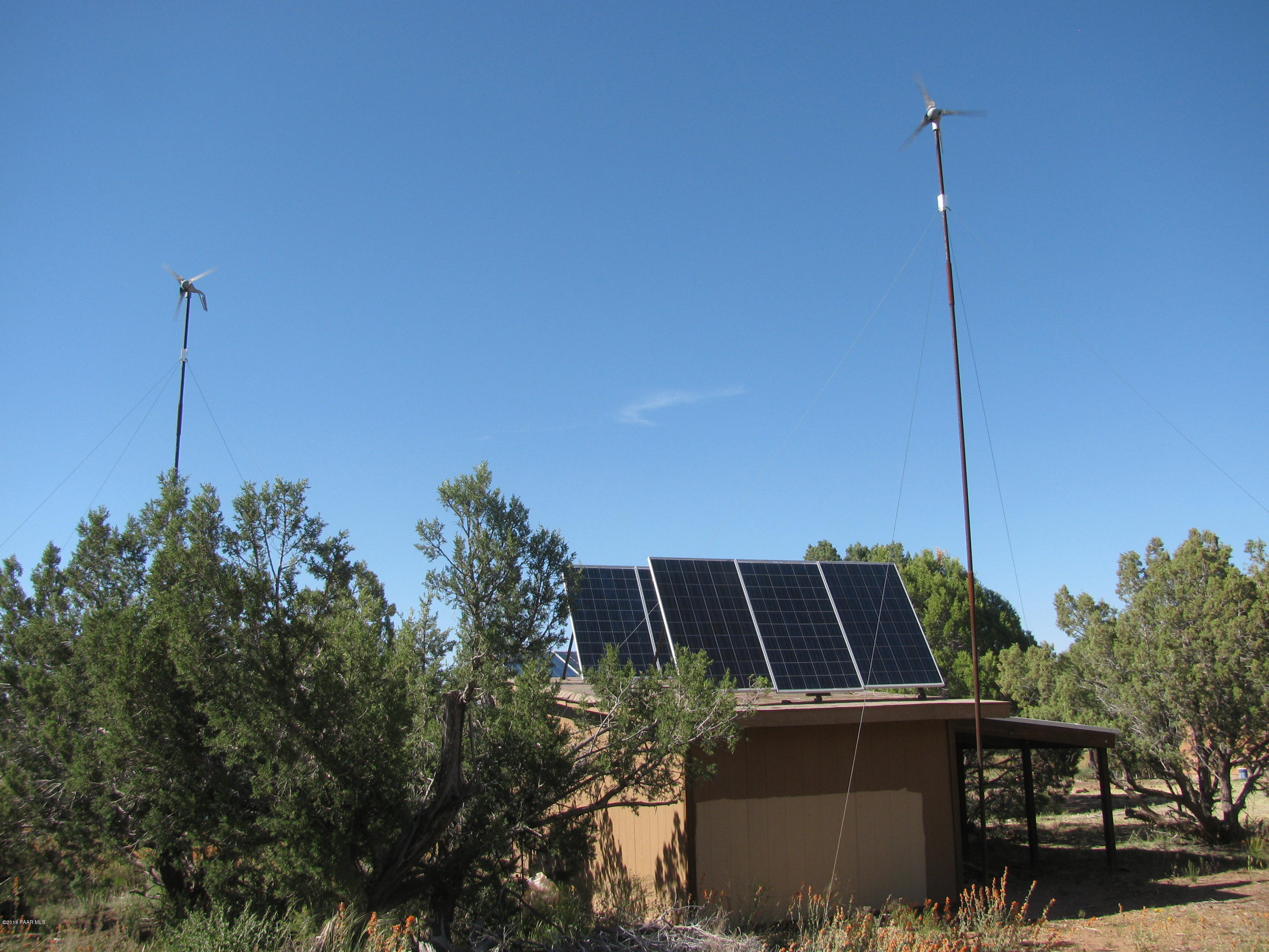 281 Bullock Road Ash Fork, AZ 86320 - Photo 29 of 34 Solar Panels