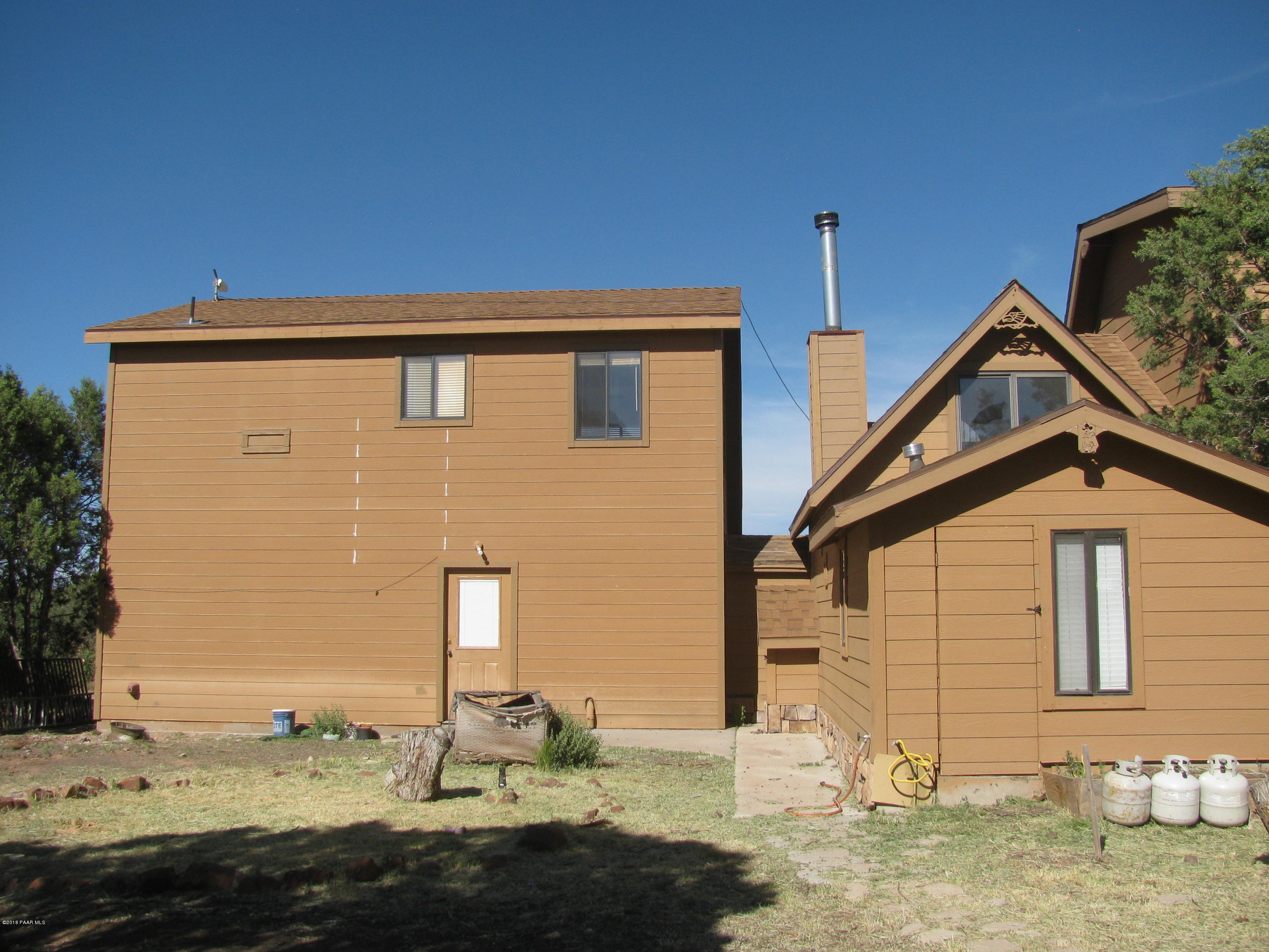 281 Bullock Road Ash Fork, AZ 86320 - Photo 5 of 34 Rear od Home