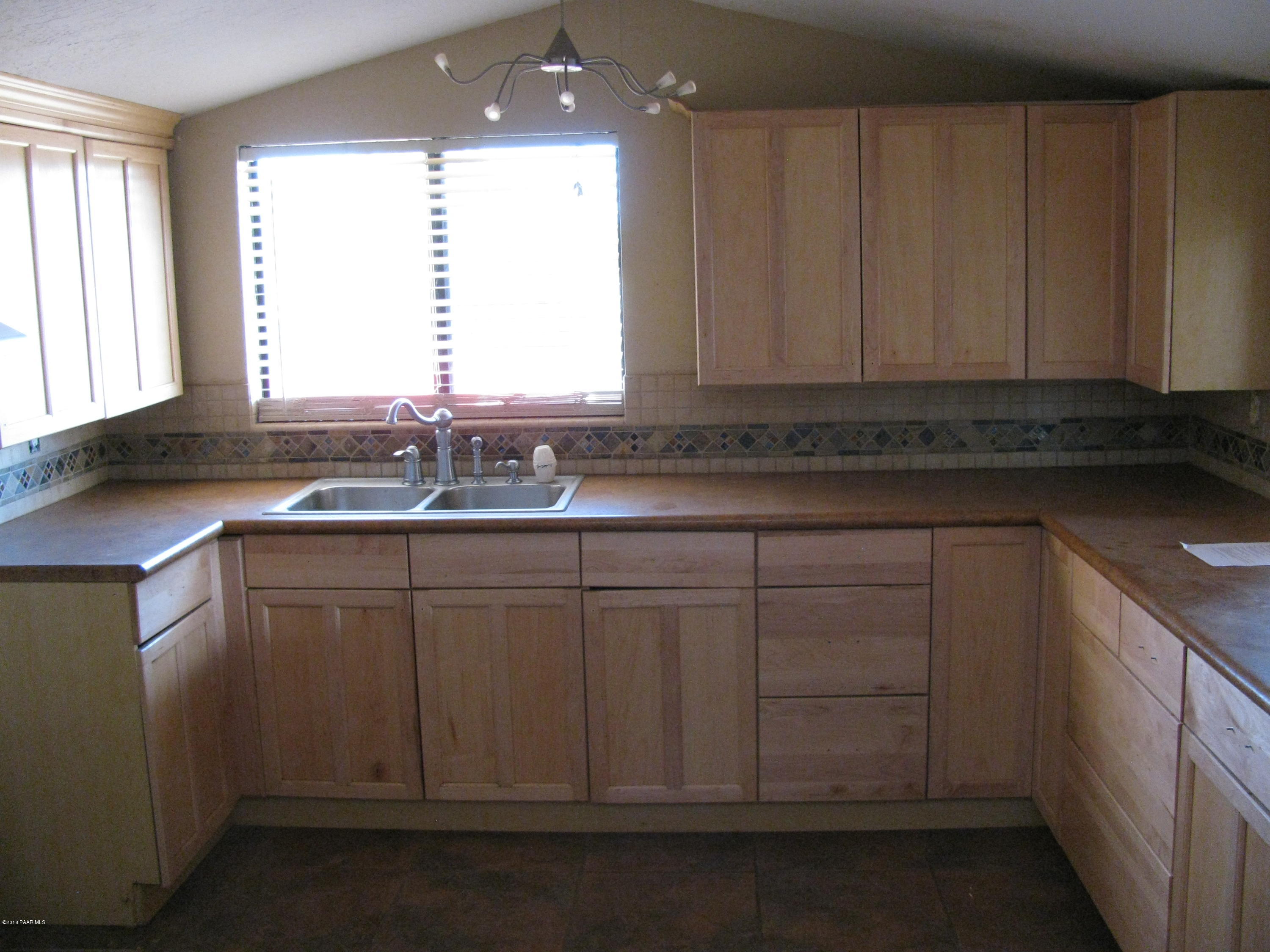 281 Bullock Road Ash Fork, AZ 86320 - Photo 8 of 34 Kitchen