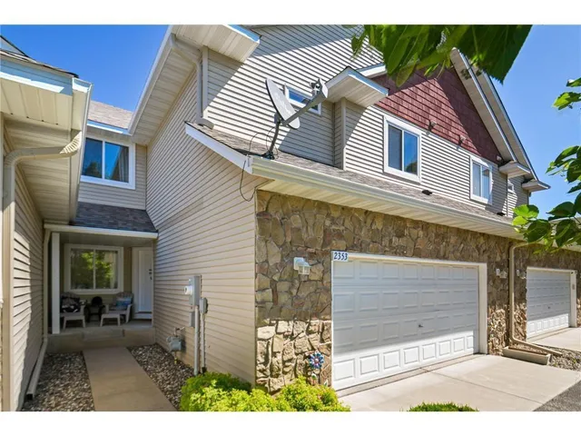 $327,800 | 2353 Rushmore Road, Hastings, MN 55033