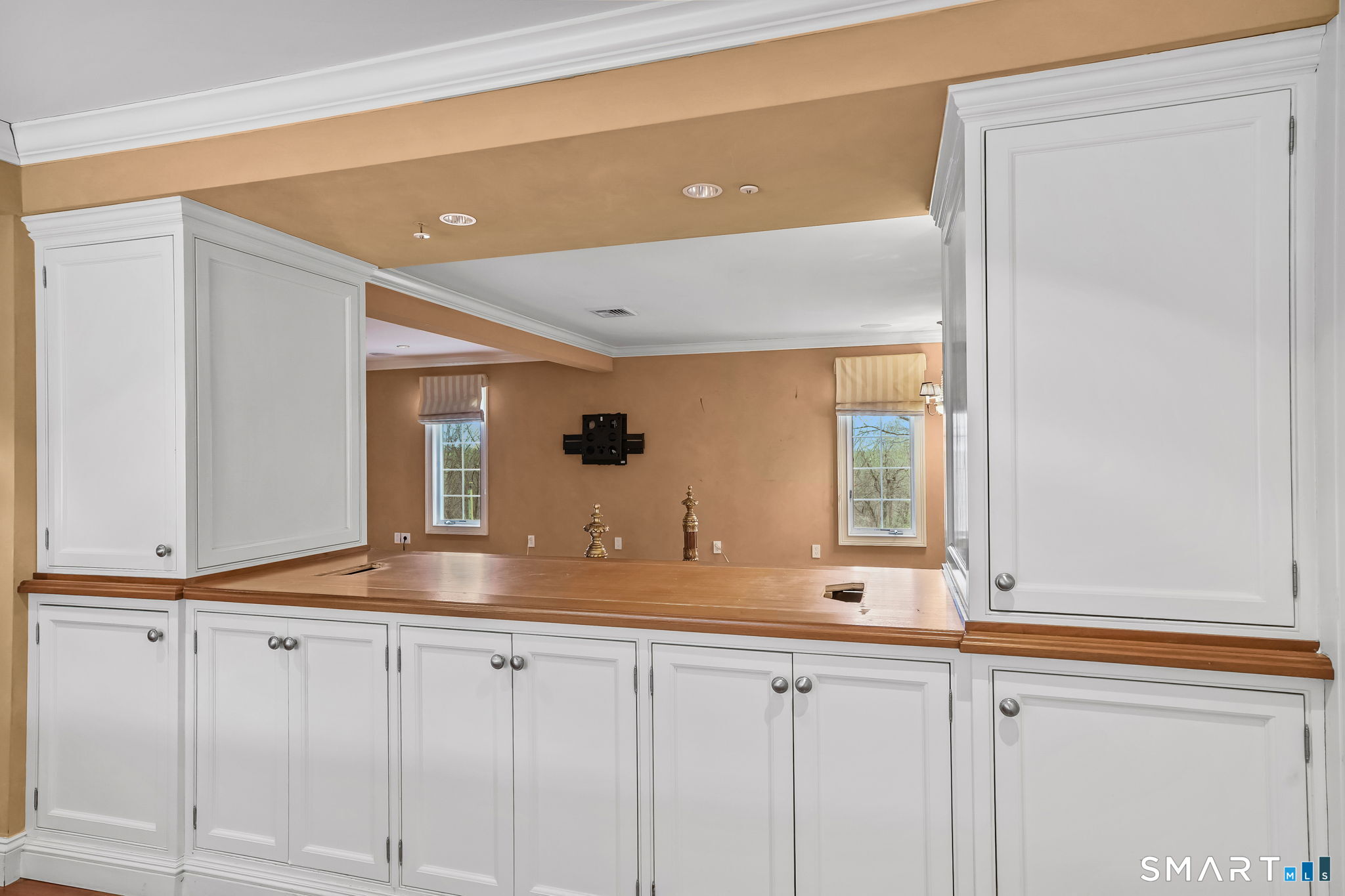 250 Tanglewood Road Stratford, CT 06614 - Photo 24 of 35