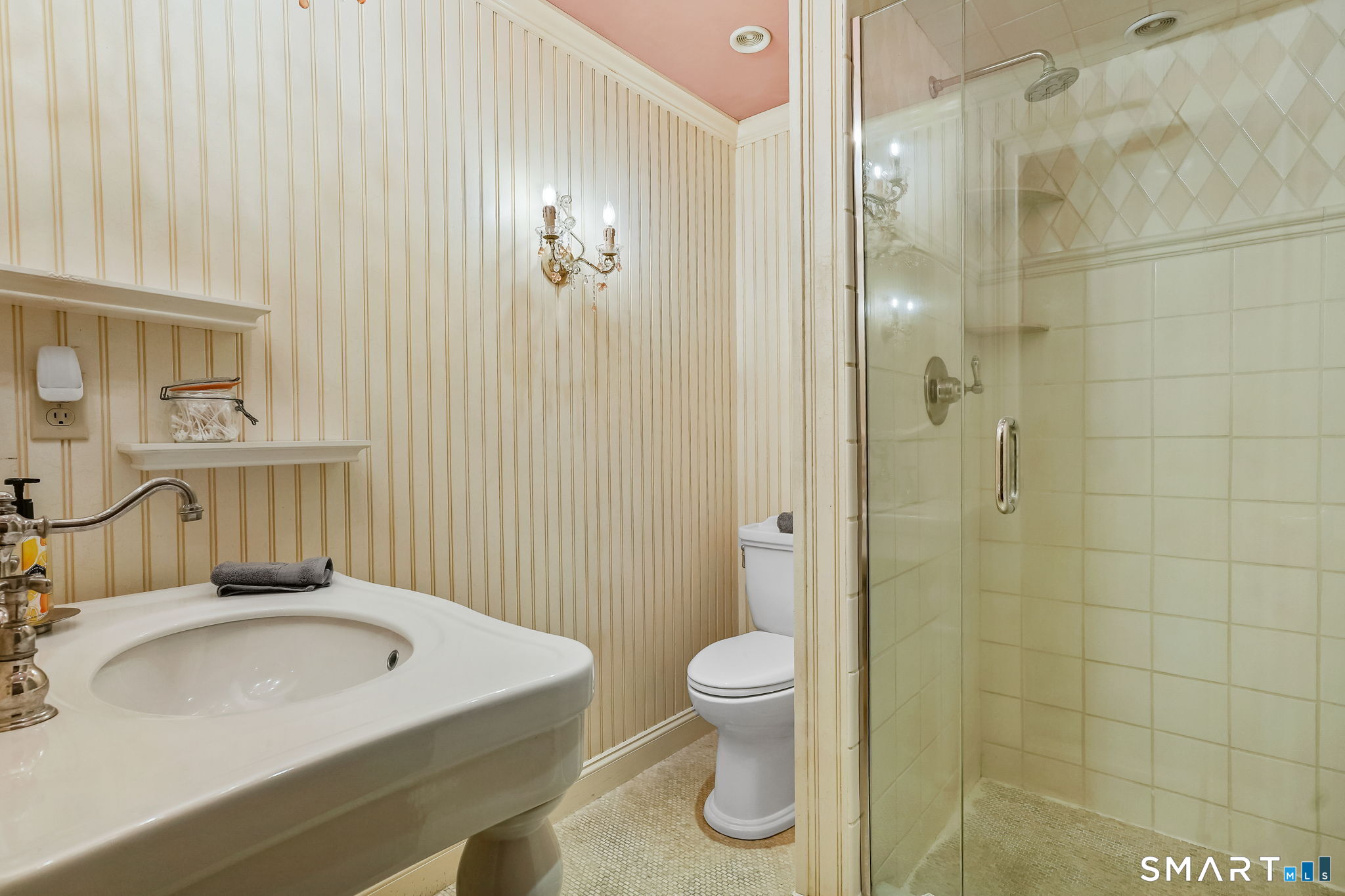 250 Tanglewood Road Stratford, CT 06614 - Photo 27 of 35