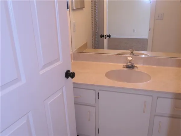 $2,100 | 13717 Yarmouth Drive, Unit B, Wellington, FL 33414