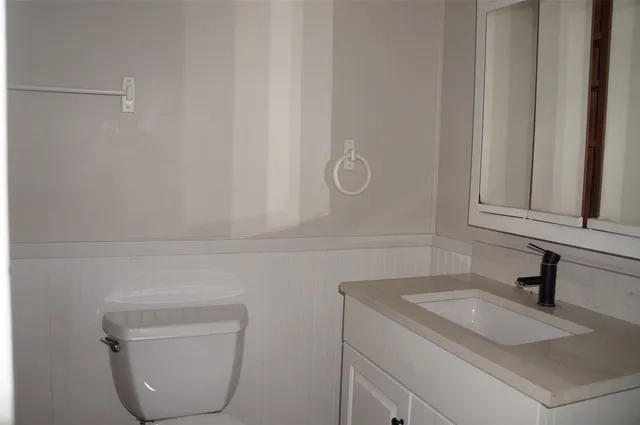 $1,280 | 650 Thousand Oaks, Livingston, TX 77351