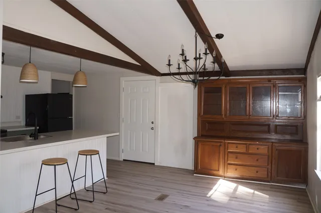 $1,280 | 650 Thousand Oaks, Livingston, TX 77351