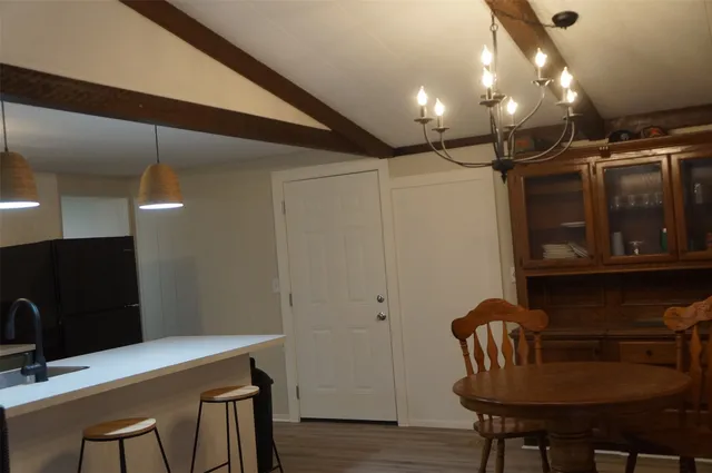 $1,280 | 650 Thousand Oaks, Livingston, TX 77351