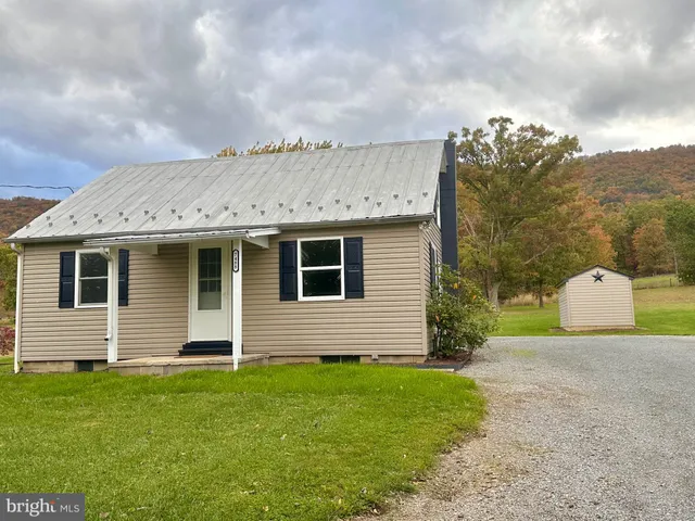 $209,900 | 7488 Dusty Road, Mercersburg, PA 17236