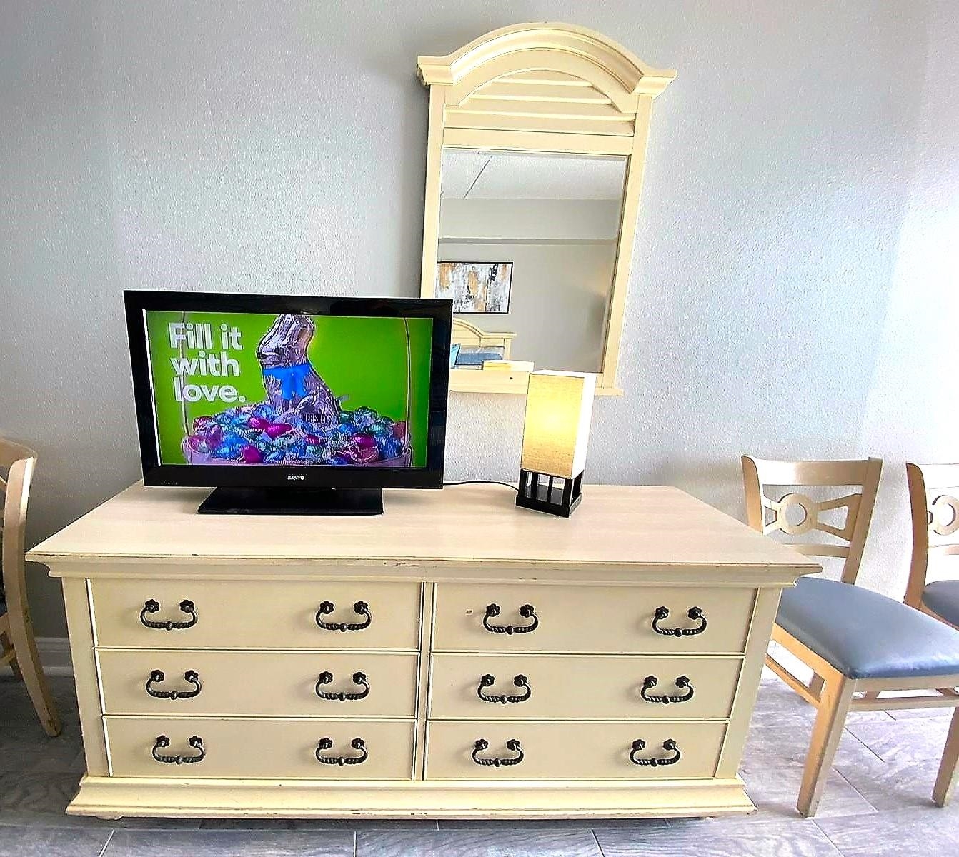 1207 South Ocean Boulevard, Unit 20809 Myrtle Beach, SC 29577 - Photo 7 of 19 View of interior details