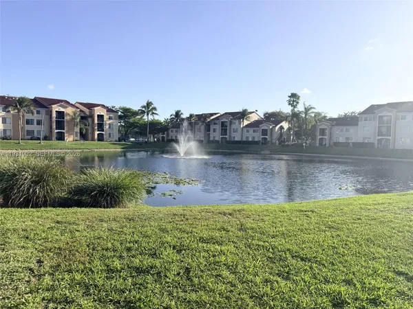 $2,100 | 2081 Renaissance Boulevard, Unit 208, Miramar, FL 33025