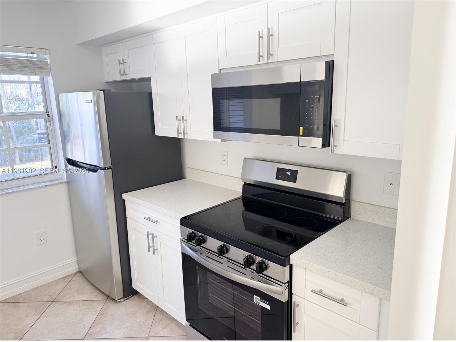 2081 Renaissance Boulevard, Unit 208 Miramar, FL 33025 - Photo 3 of 21