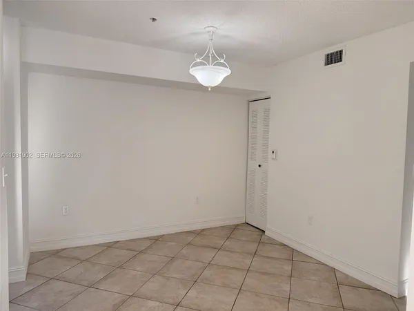 $2,100 | 2081 Renaissance Boulevard, Unit 208, Miramar, FL 33025