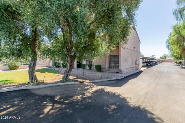 $249,900 | 1077 West 1st Street, Unit 205, Tempe, AZ 85281