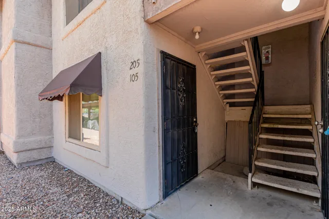 $249,900 | 1077 West 1st Street, Unit 205, Tempe, AZ 85281