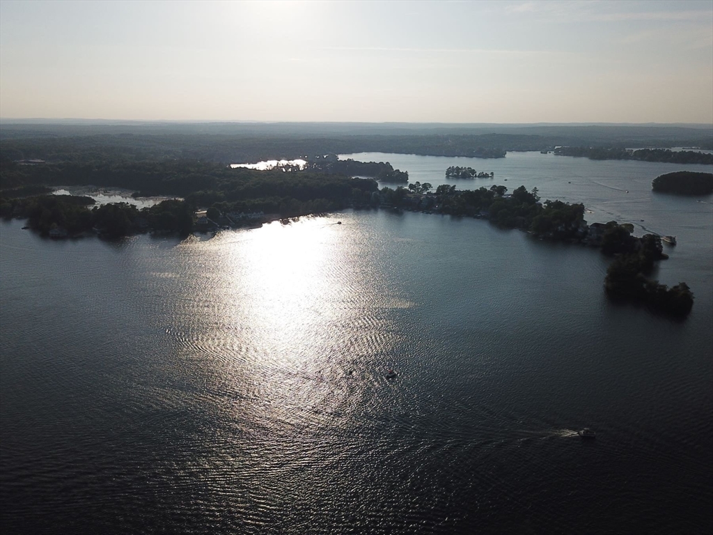 53 Colonial Road Webster, MA 01570 - Photo 11 of 36