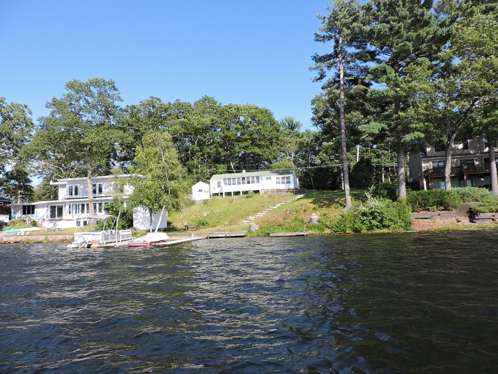 53 Colonial Road Webster, MA 01570 - Photo 2 of 36