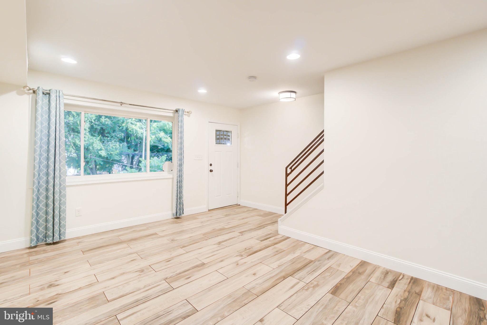 1323 49th Street Northeast Washington, DC 20019 - Photo 5 of 11