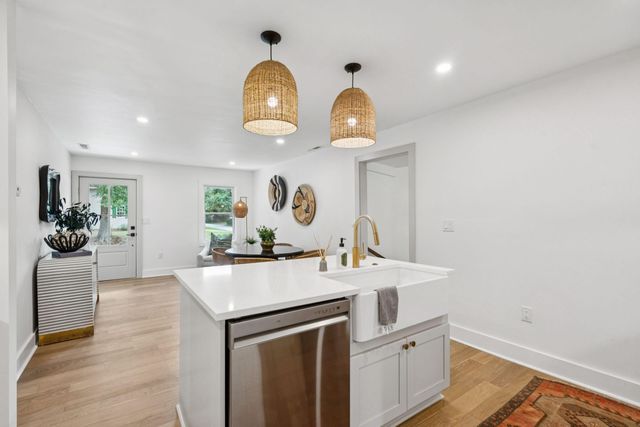 $721,500 | 816 Bermuda Street, Charleston, SC 29412