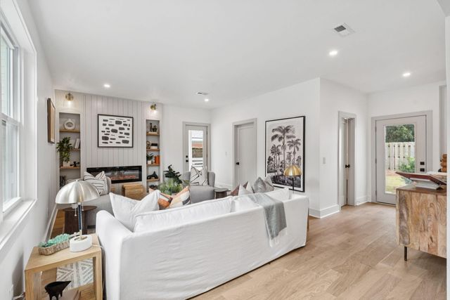 $721,500 | 816 Bermuda Street, Charleston, SC 29412