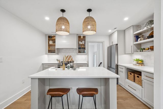 $721,500 | 816 Bermuda Street, Charleston, SC 29412