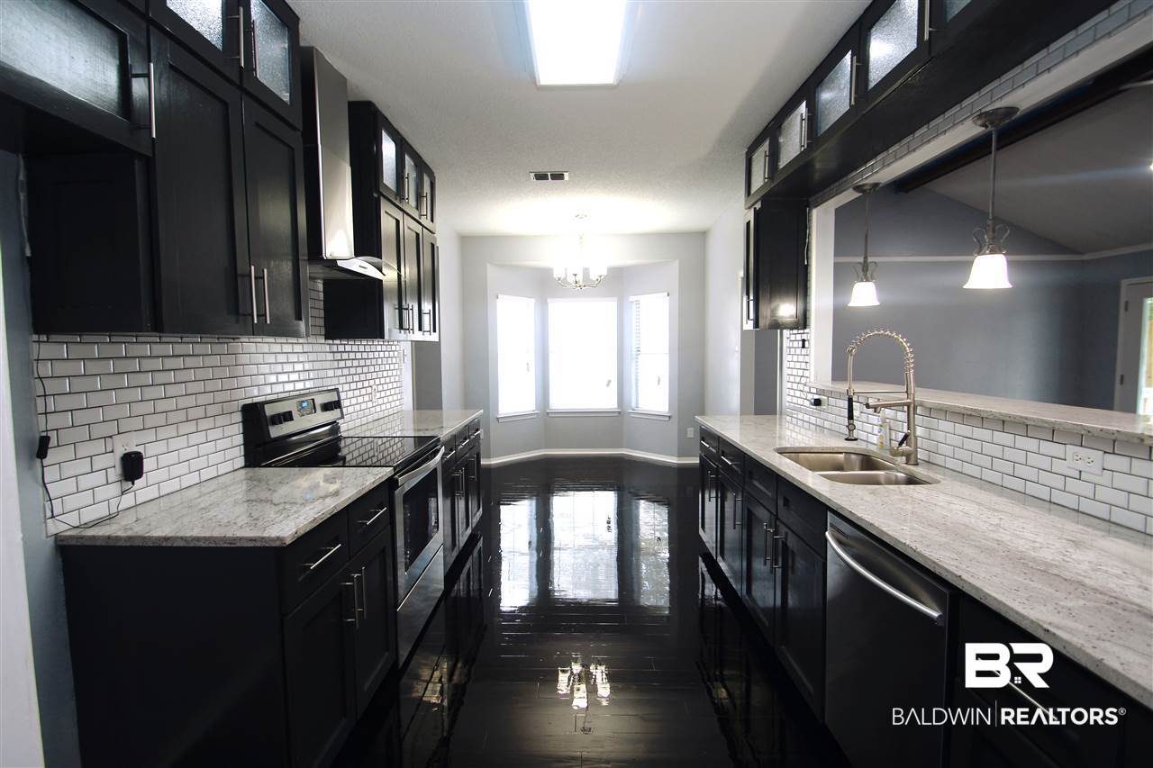 6626 Cherry Pointe Court Mobile, AL 36695 - Photo 4 of 19