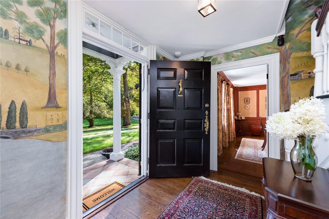 57 Old Forge Road Warwick, RI 02818 - Photo 5 of 36