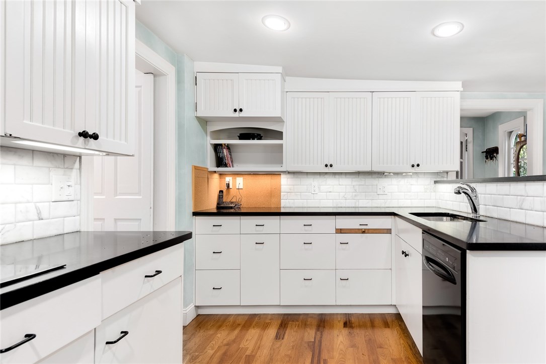 57 Old Forge Road Warwick, RI 02818 - Photo 10 of 36