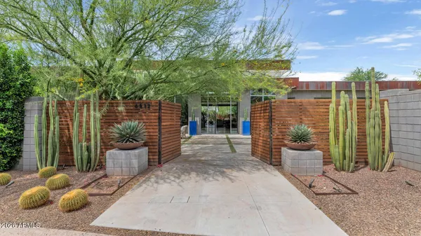 $40,000 | 4912 North 45th Street, Phoenix, AZ 85018