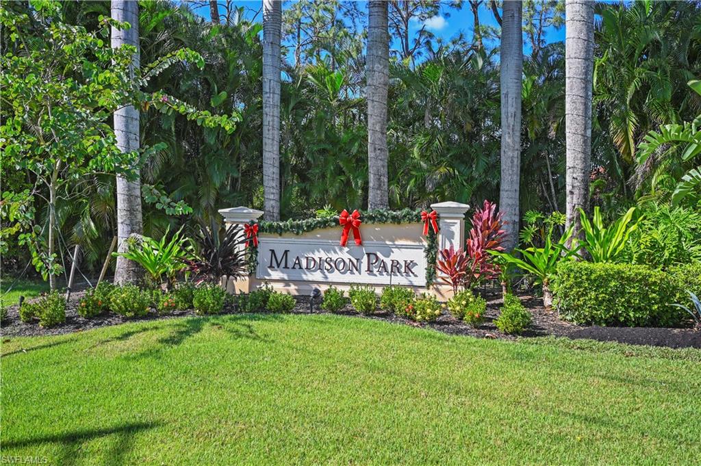 7950 Founders Circle Naples, FL 34104 - Photo 43 of 43 a outdoor view with a sitting space