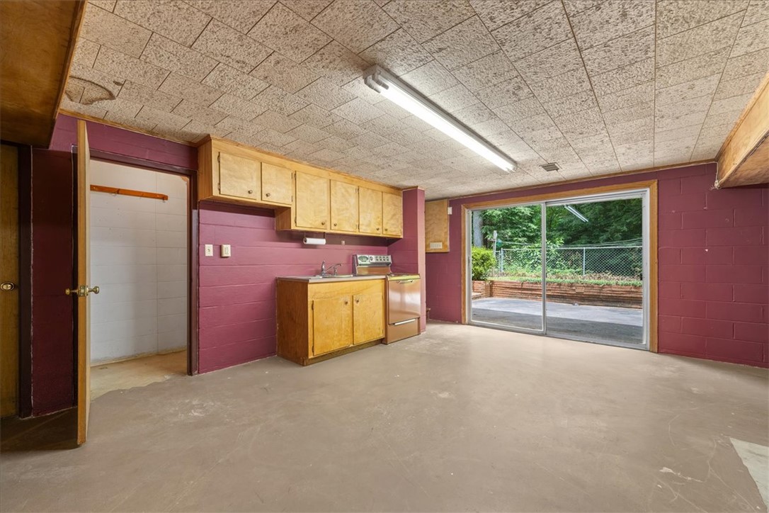 210 Playground Road Walhalla, SC 29691 - Photo 34 of 40 Gallery Image 34