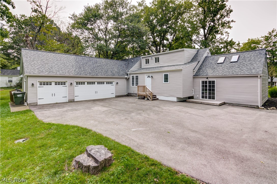 4179 Brainard Road Chagrin Falls, OH 44022 - Photo 3 of 34