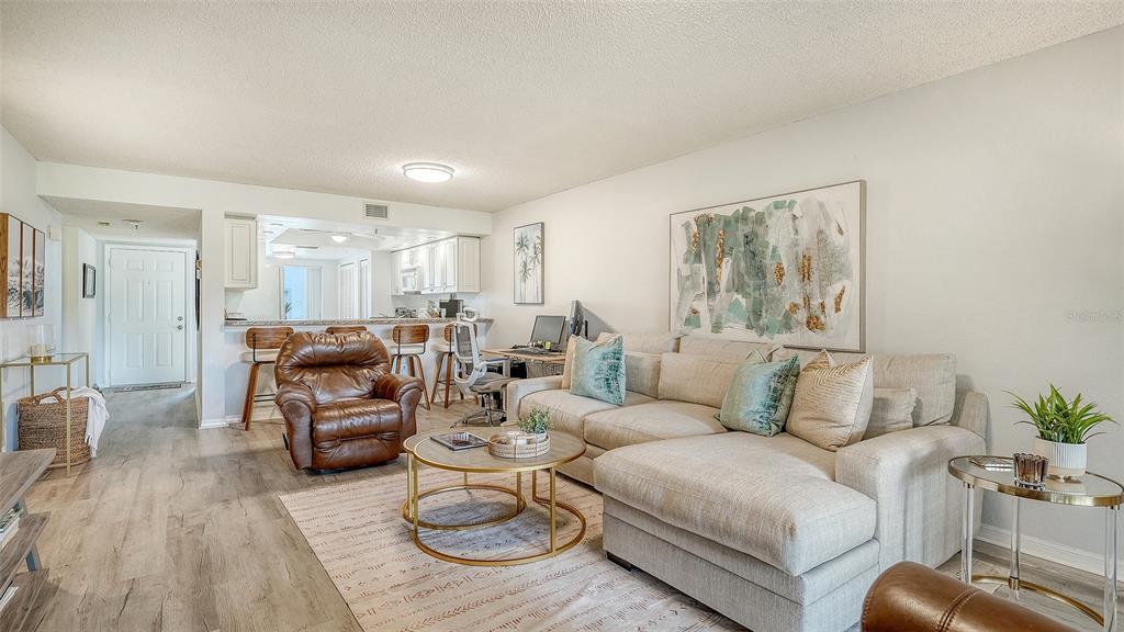 6611 Stone River Road, Unit 103 Bradenton, FL 34203 - Photo 7 of 71